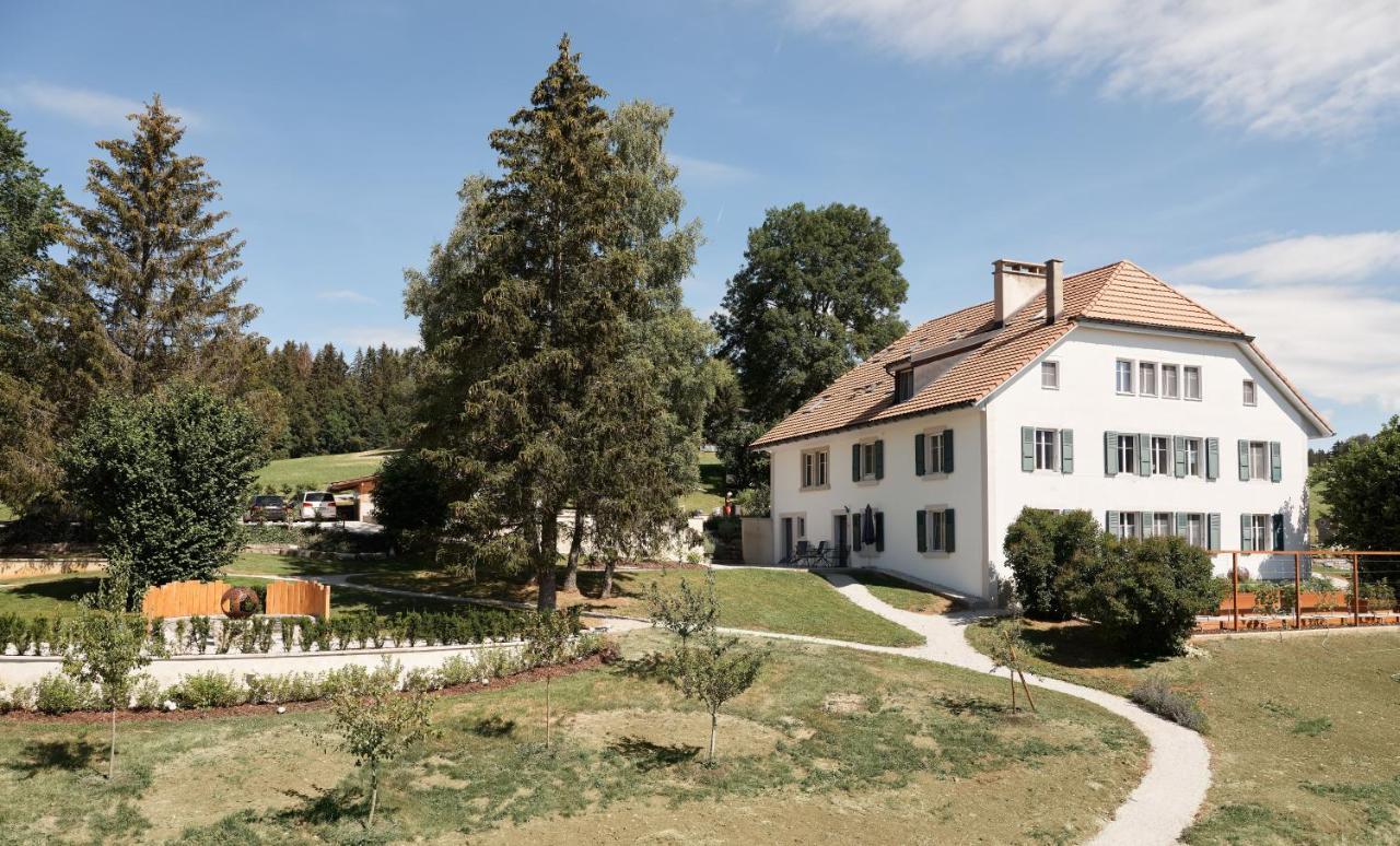 Jurabelle Bed & Breakfast La Cote-aux-Fees Exterior photo