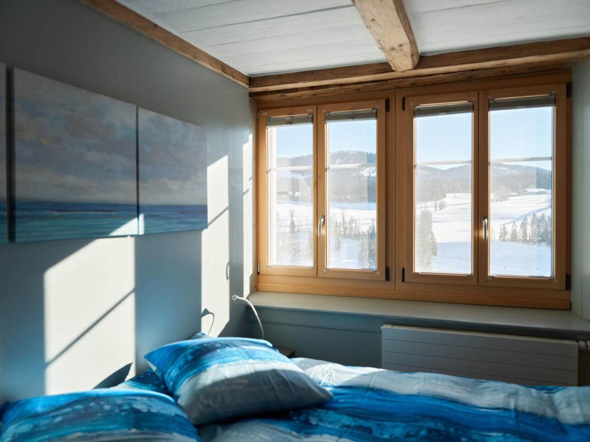Jurabelle Bed & Breakfast La Cote-aux-Fees Exterior photo