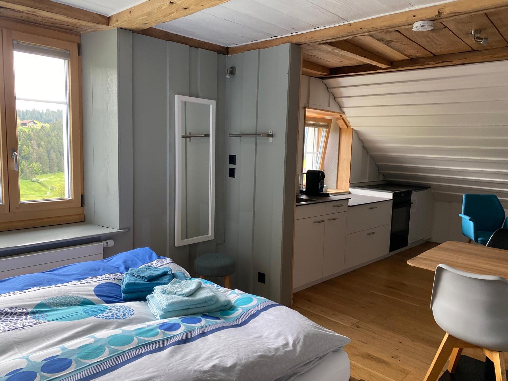 Jurabelle Bed & Breakfast La Cote-aux-Fees Exterior photo